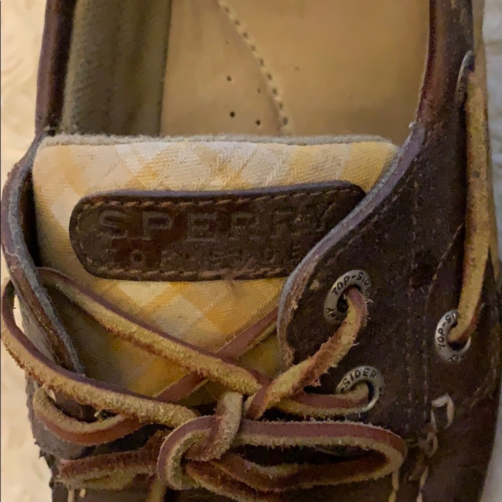 Sperry Topsider - Picture 2 of 3